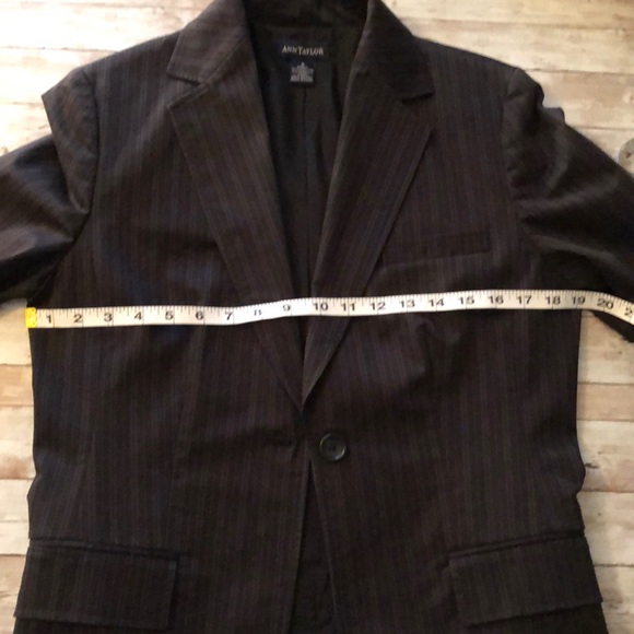 Ann Taylor blazer - Picture 14 of 15